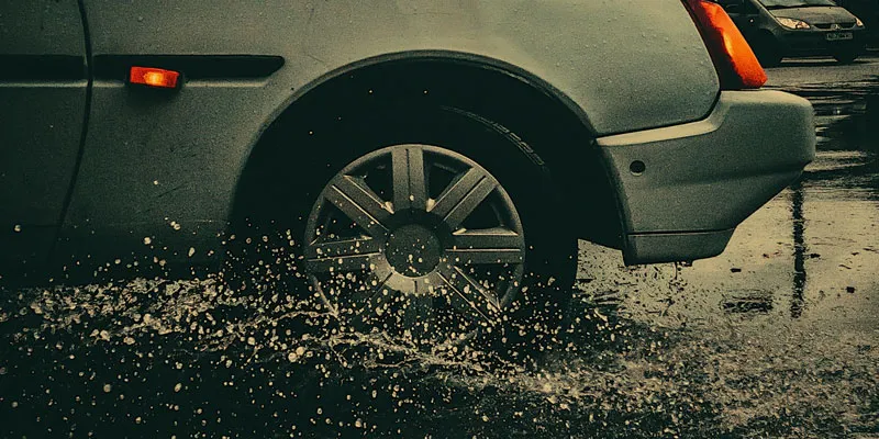 Época de chuva: revise os itens do seu carro para evitar acidentes